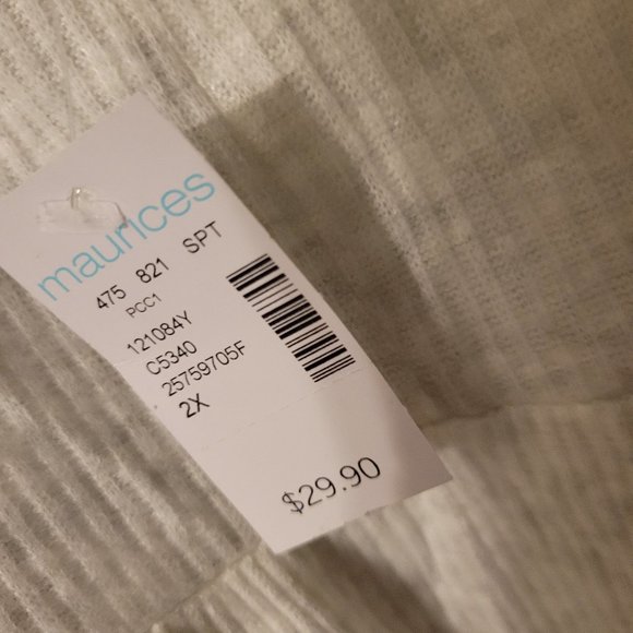 NWT Maurices Cream Tank with Lace 2x - Picture 3 of 3